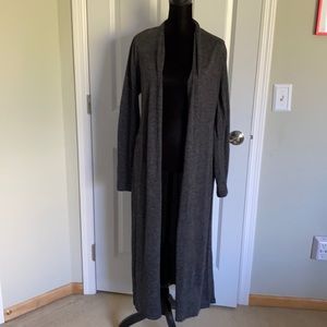 Gray light weight duster